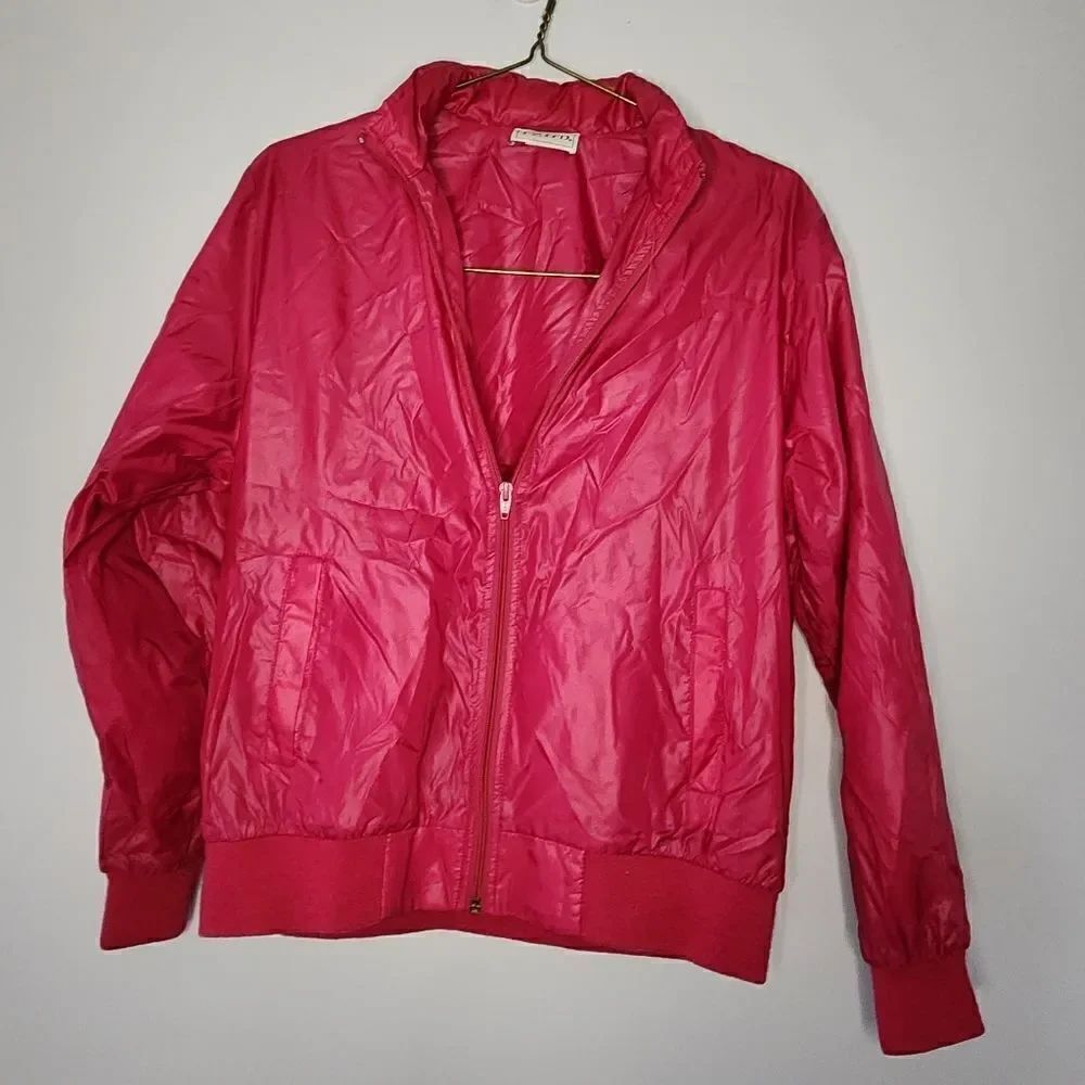 Izod Windbreaker Jacket Medium Zipper Nylon Pink Woman's